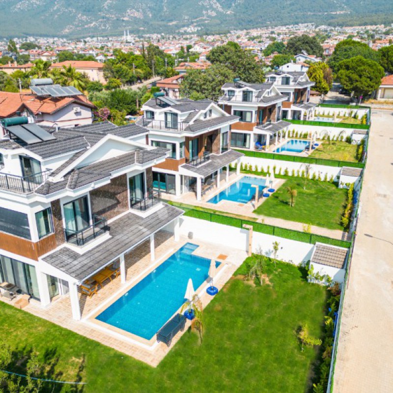 Villa Tuyu 10-30 / Şimal