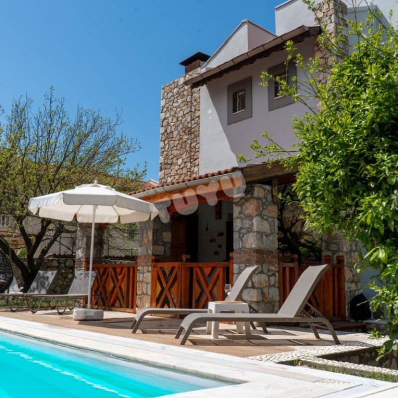 Villa Tuyu 10-34