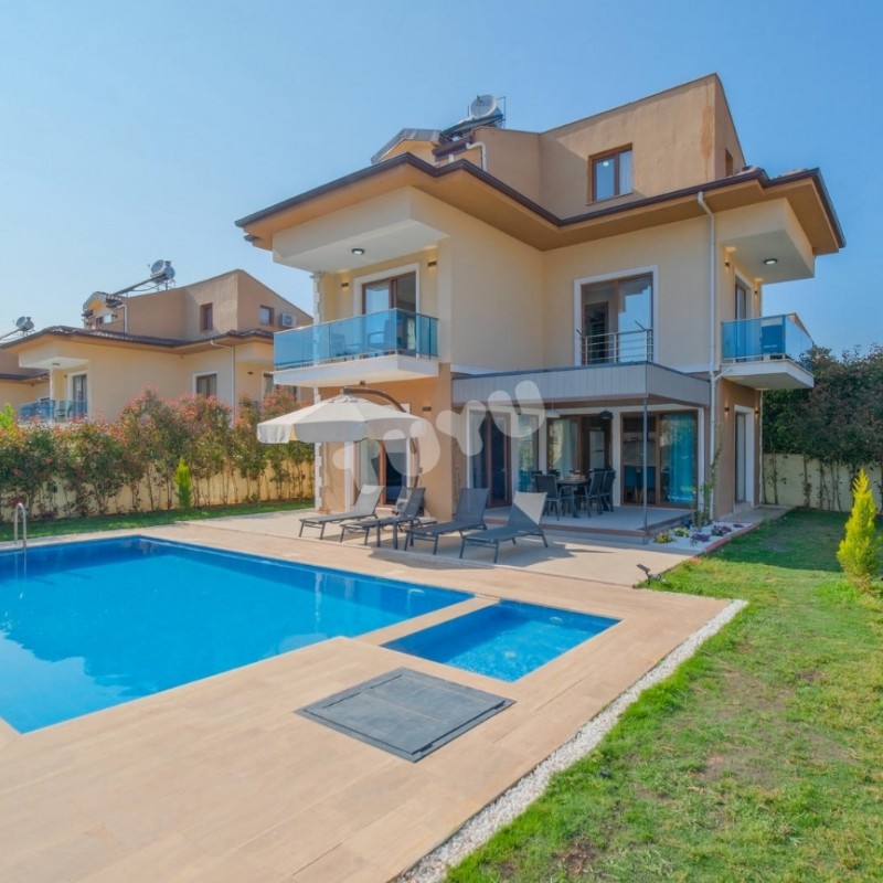 Villa Tuyu 10-37 / Lavanta 3