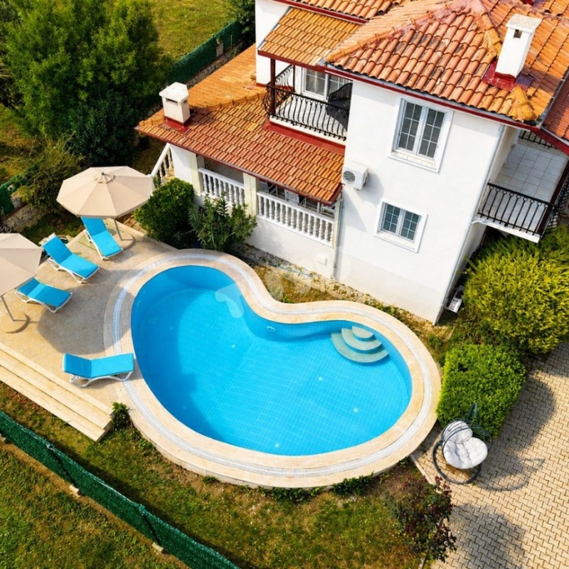 Villa Tuyu 10-61 / Eskiağaç