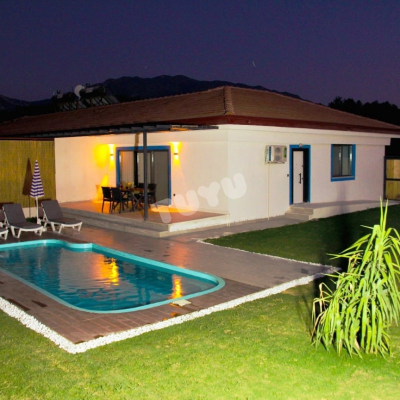 Villa Tuyu 14-11 / Zümrüdi