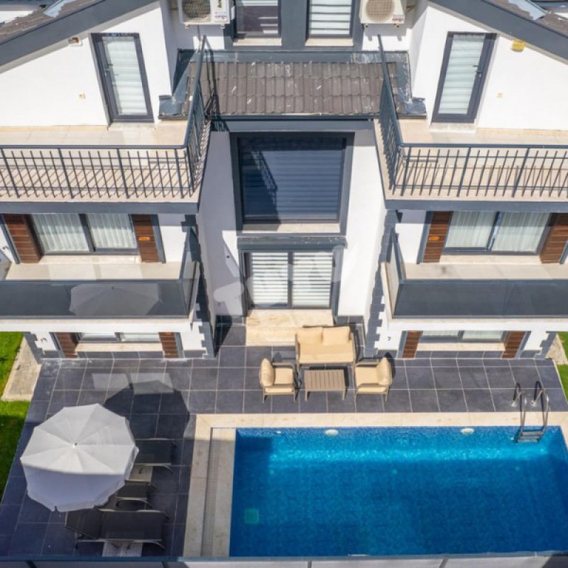 Villa Tuyu 14-9 / Derinhera 2