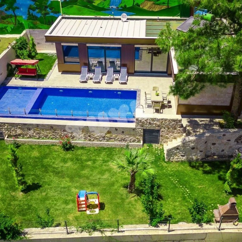 Villa Tuyu 16-11