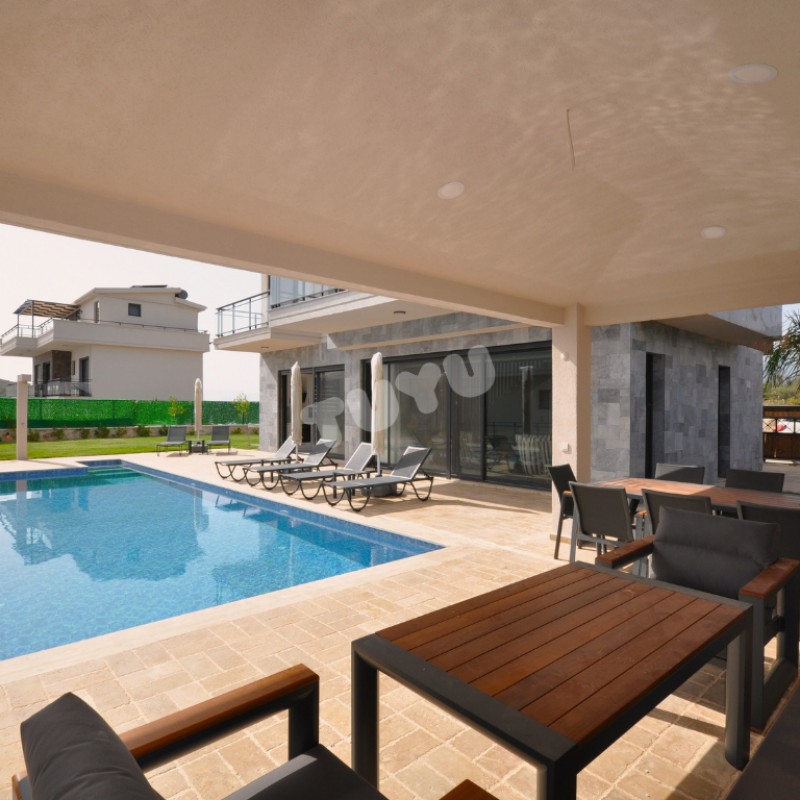 Villa Tuyu 16-30