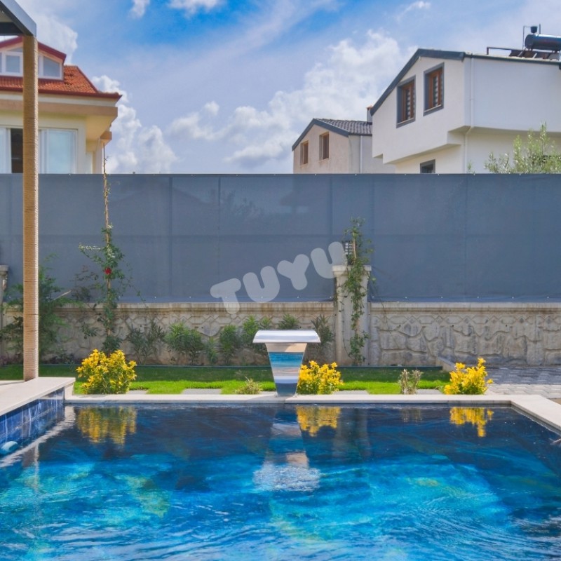 Villa Tuyu 18-6 / Sembol