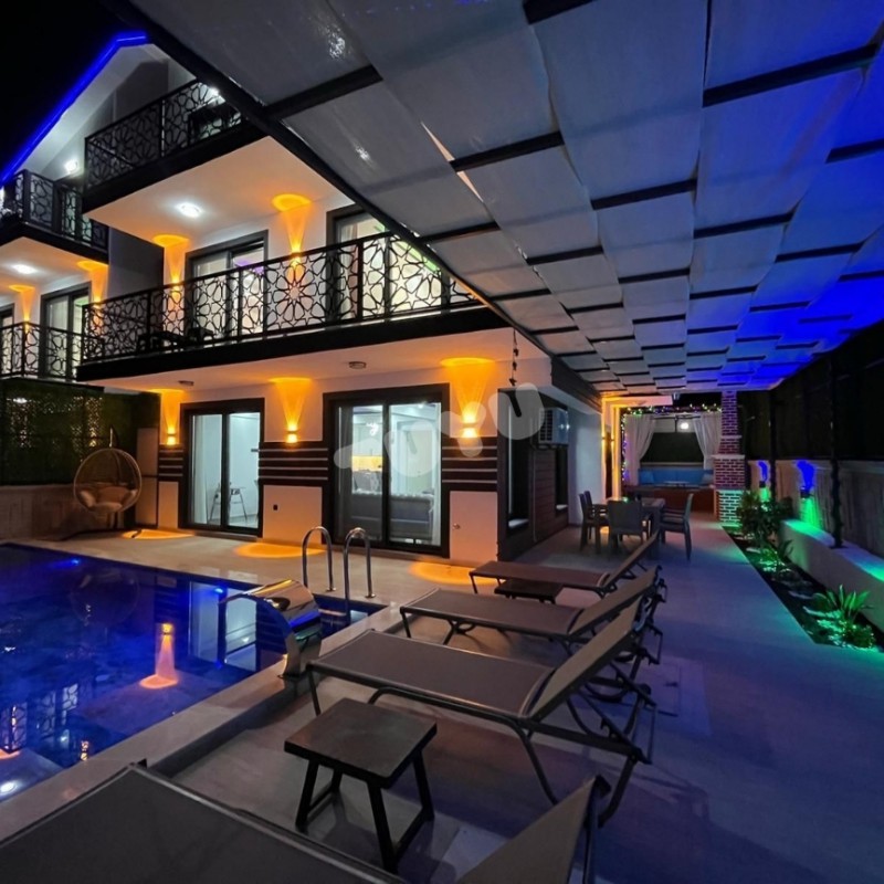Villa Tuyu 6-9 / Yakamoz 1