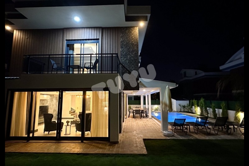 Villa Tuyu 1-13