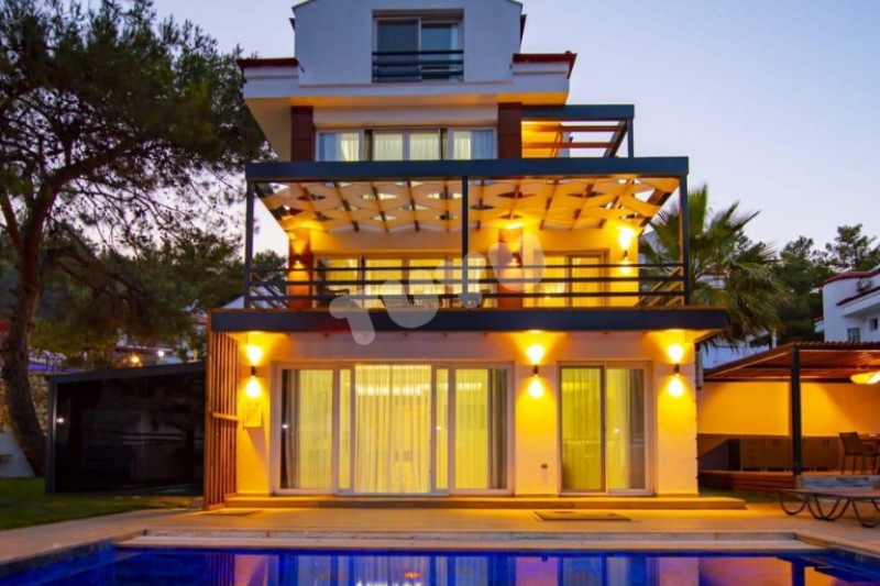 Villa Tuyu 10-27