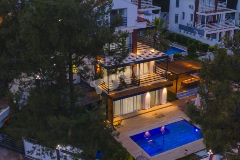 Villa Tuyu 10-27