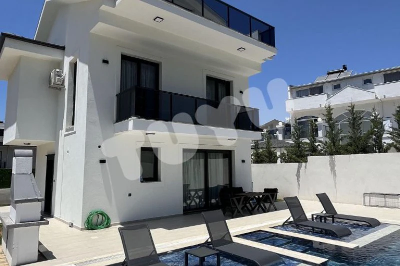 Villa Tuyu 10-3