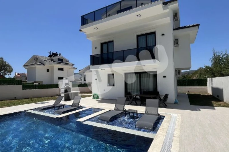 Villa Tuyu 10-3