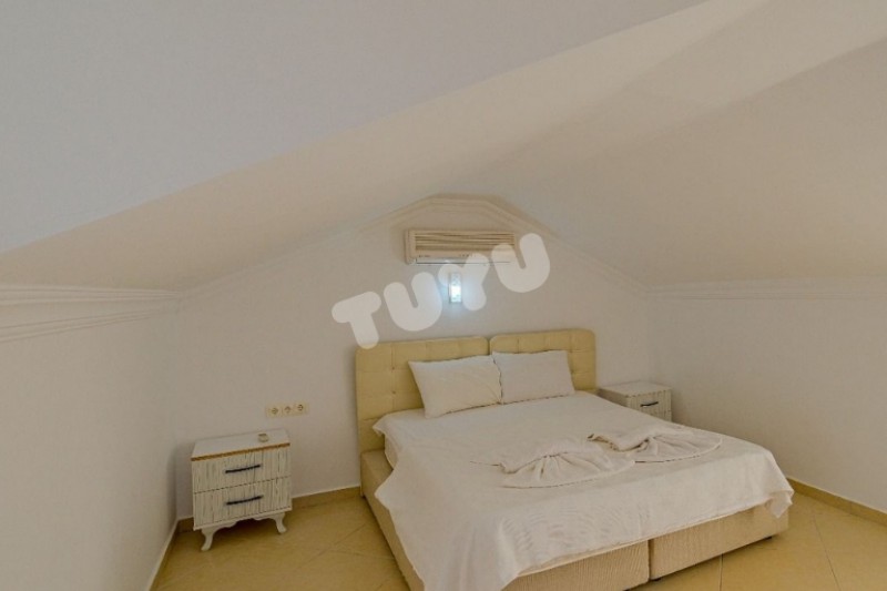 Villa Tuyu 10-33