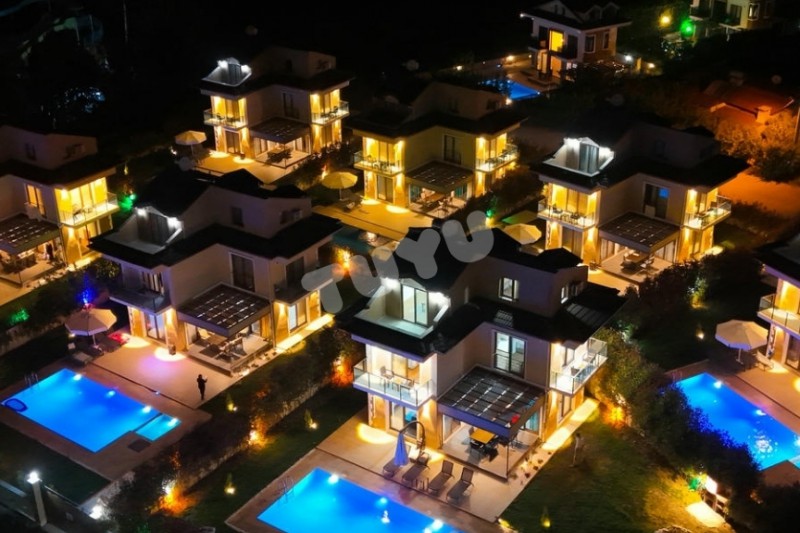 Villa Tuyu 10-37