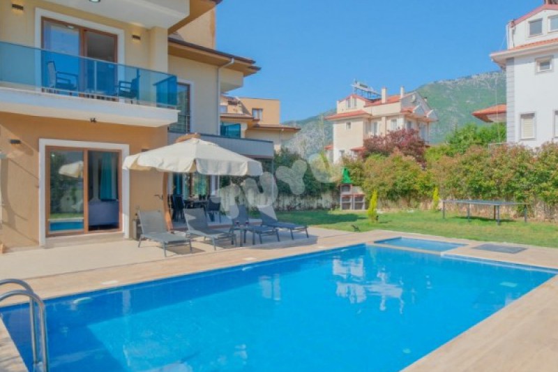 Villa Tuyu  10-40 / Lavanta 6