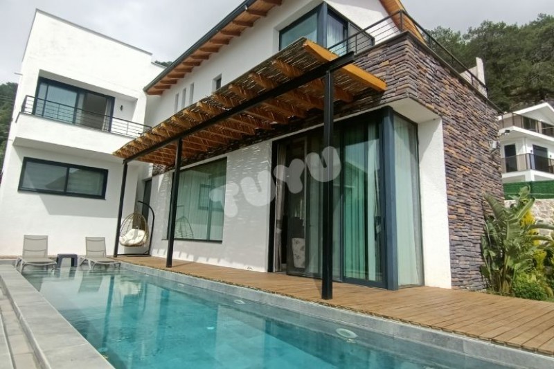 Villa Tuyu 13-2 \ Afilli