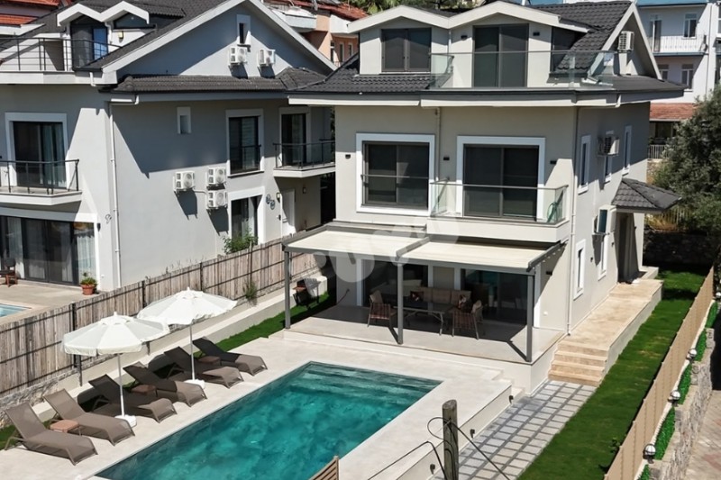 Villa Tuyu 10-75 / Berke Luxury