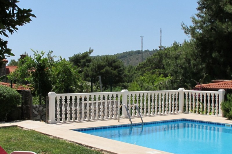 Villa Tuyu 10-90 / Araxa 20
