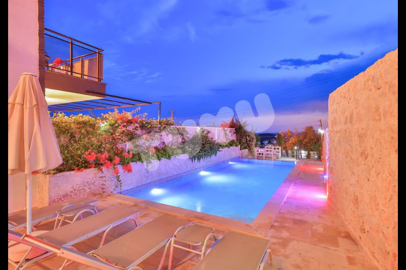 Villa Tuyu 16-12