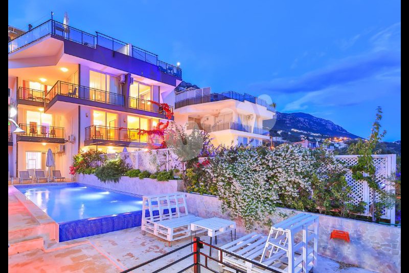 Villa Tuyu 16-12