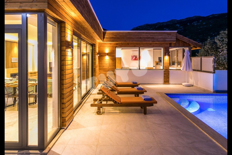 Villa Tuyu 16-20
