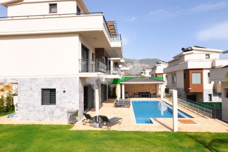 Villa Tuyu 16-33