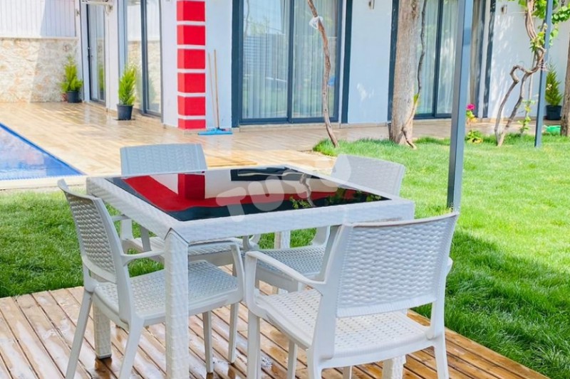Villa Tuyu 16-38 / Payam 2
