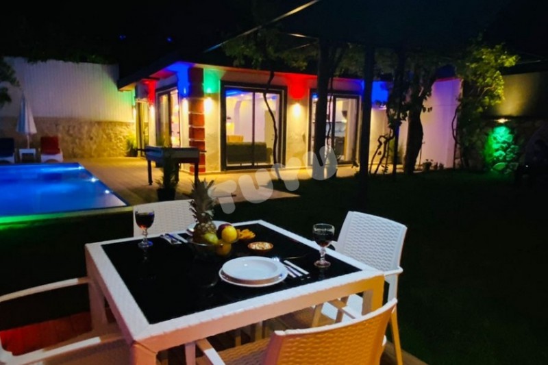 Villa Tuyu 16-38 / Payam 2