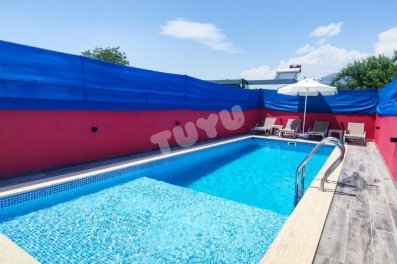 Villa Tuyu 16-41 / Meyra