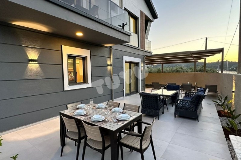 Villa Tuyu 6-14 / Berfin