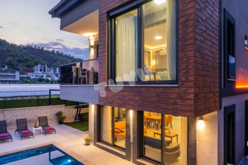 Villa Tuyu 6-6 / Gökçen’s Duo