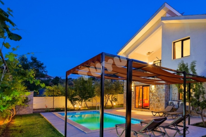 Villa Tuyu 8-6 / Kızılbella 2